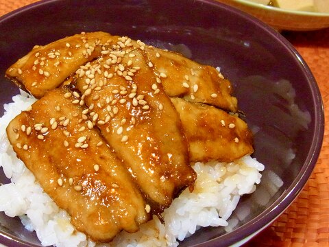 フライパンで♪さんまの蒲焼丼